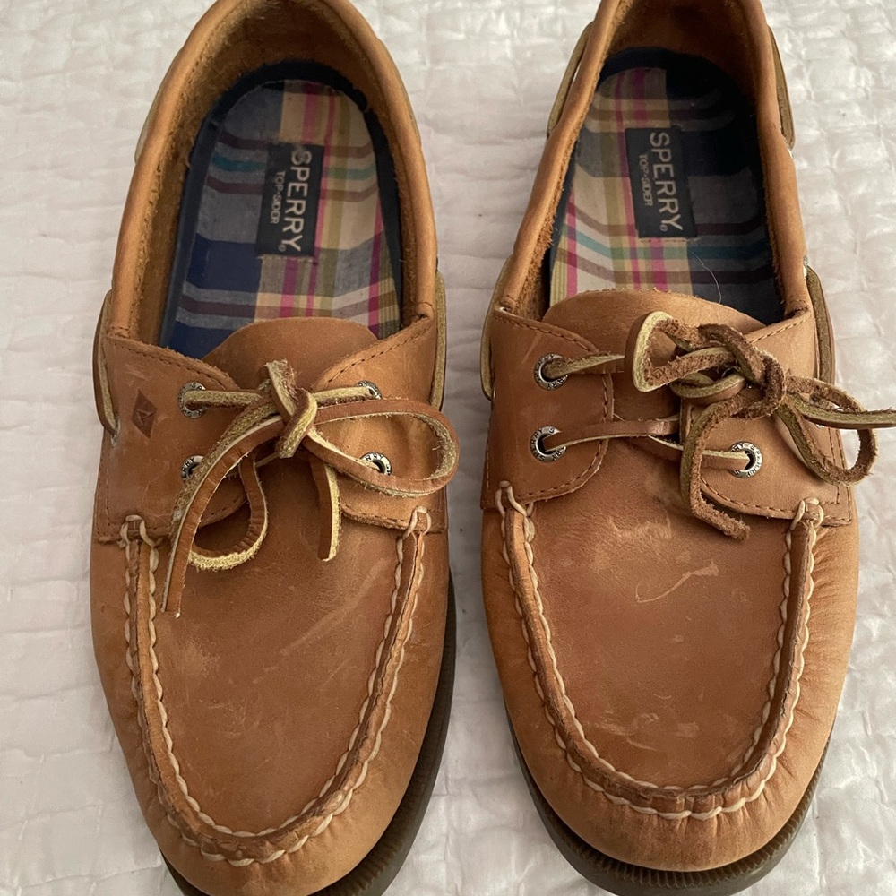 Sperry boaters